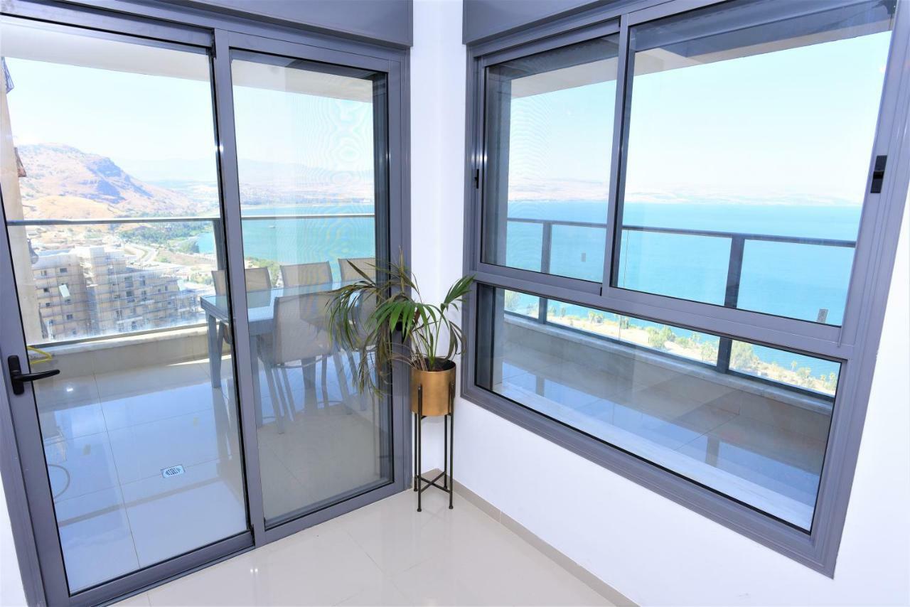 Aristone Luxury Apartment Tiberias Exteriör bild